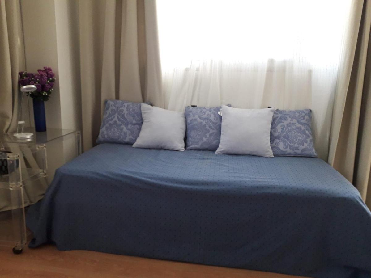 Apartamento Turistico Jardines De Asura Madrid Exterior foto